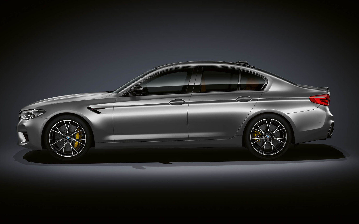 BMW M5 Competition 2019 | SUV Drive